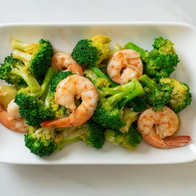 74. Shrimp with Broccoli.